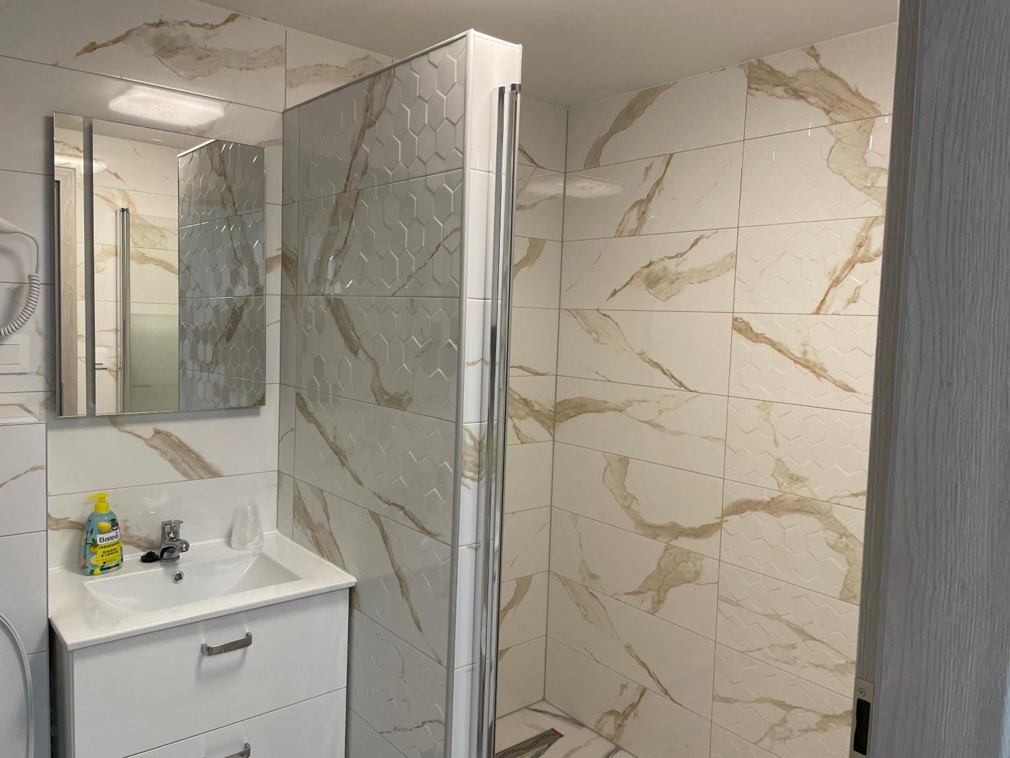 Apartmantt Cheb Luaran gambar